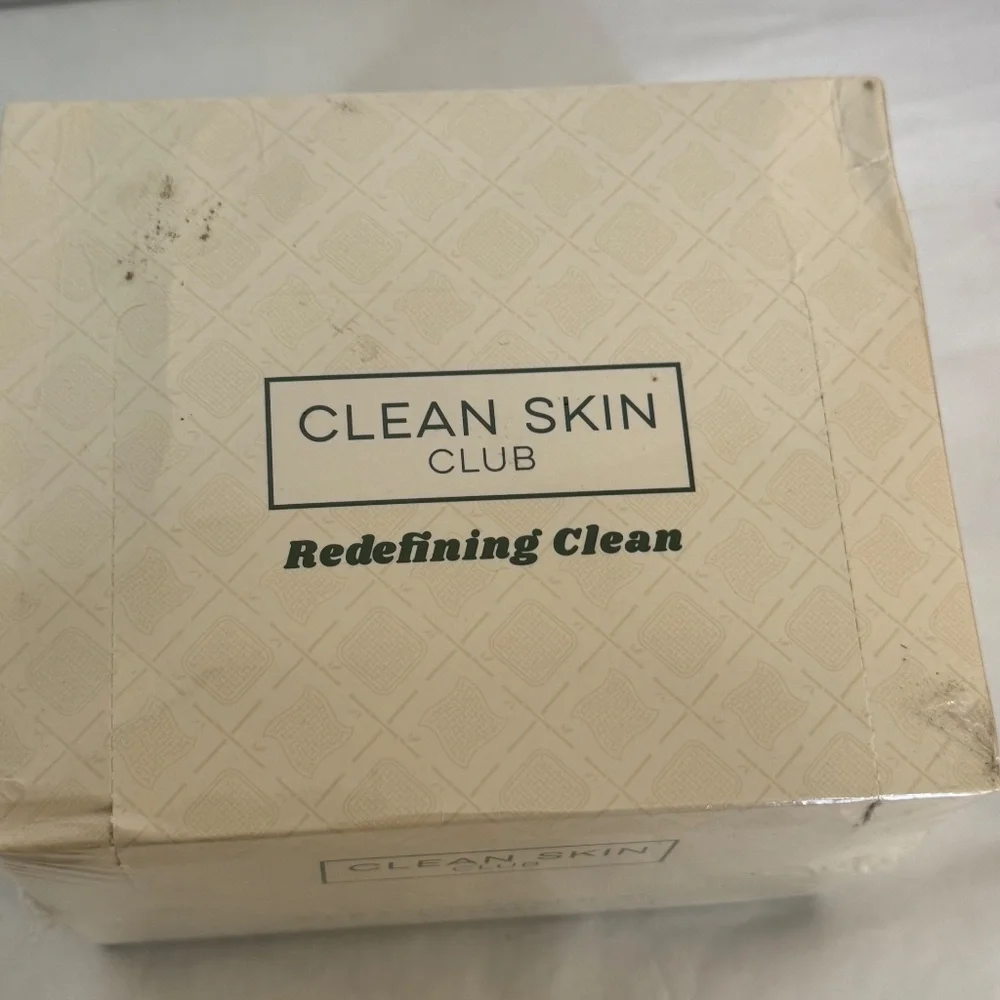 Clean Skin Club Bamboo Viscose Ultra Soft BioBased Face Towel 1Pkg XL 50 Ct.